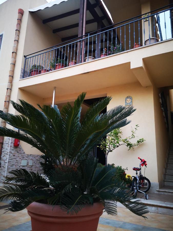Casa Vacanza Da Samuele San Vito Lo Capo Exterior foto